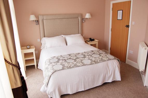 Devonshire Hotel Hornchurch 객실 사진
