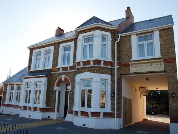Devonshire Hotel Hornchurch 외부 사진